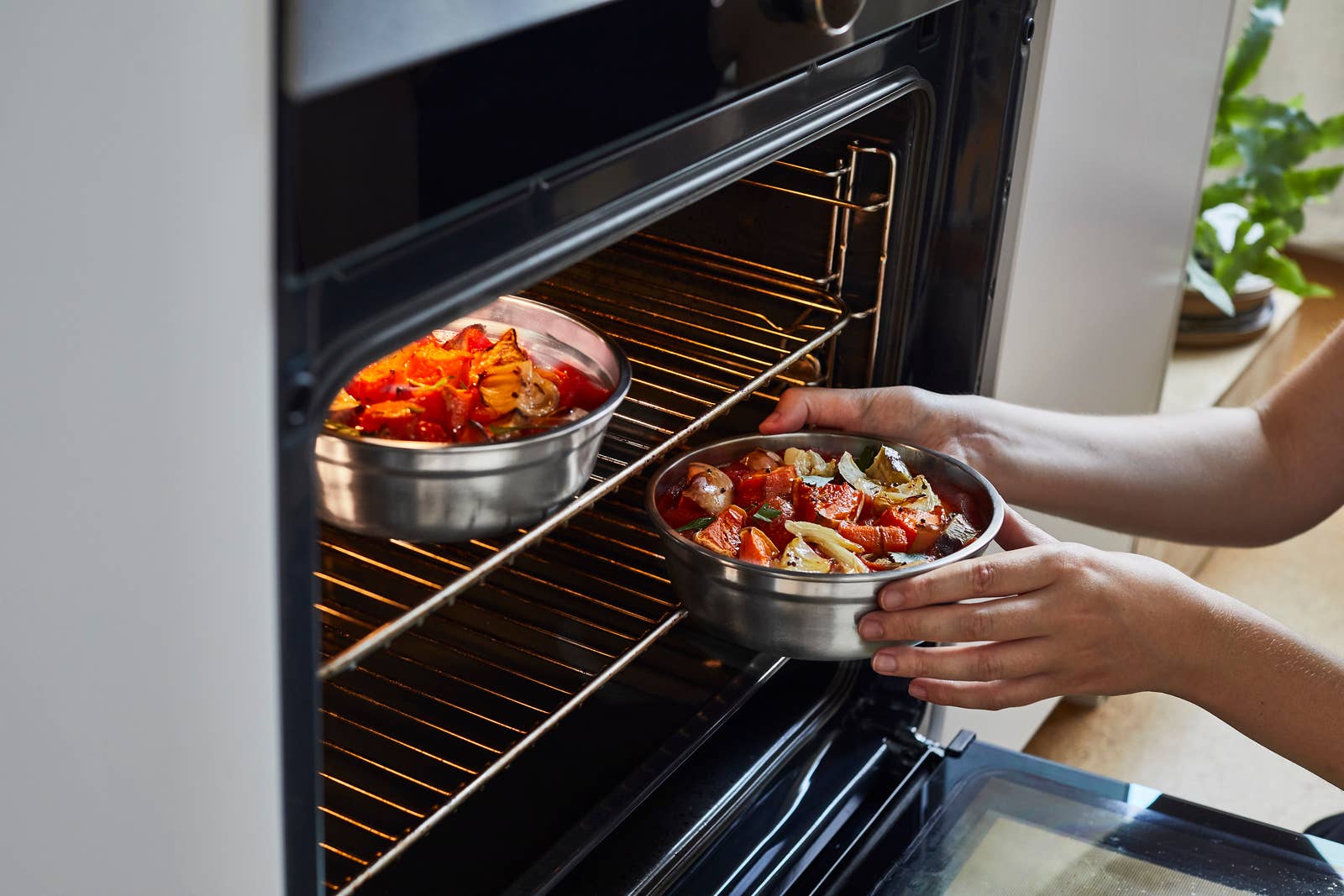 Lunch Box - Microwave-Safe Leak Proof Stainless Steel Bowl