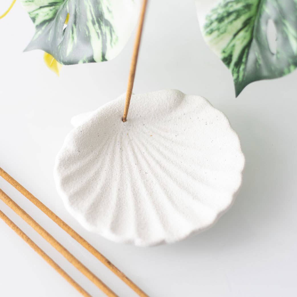 Off White Scallop Shell Ceramic Incense Holder Plate