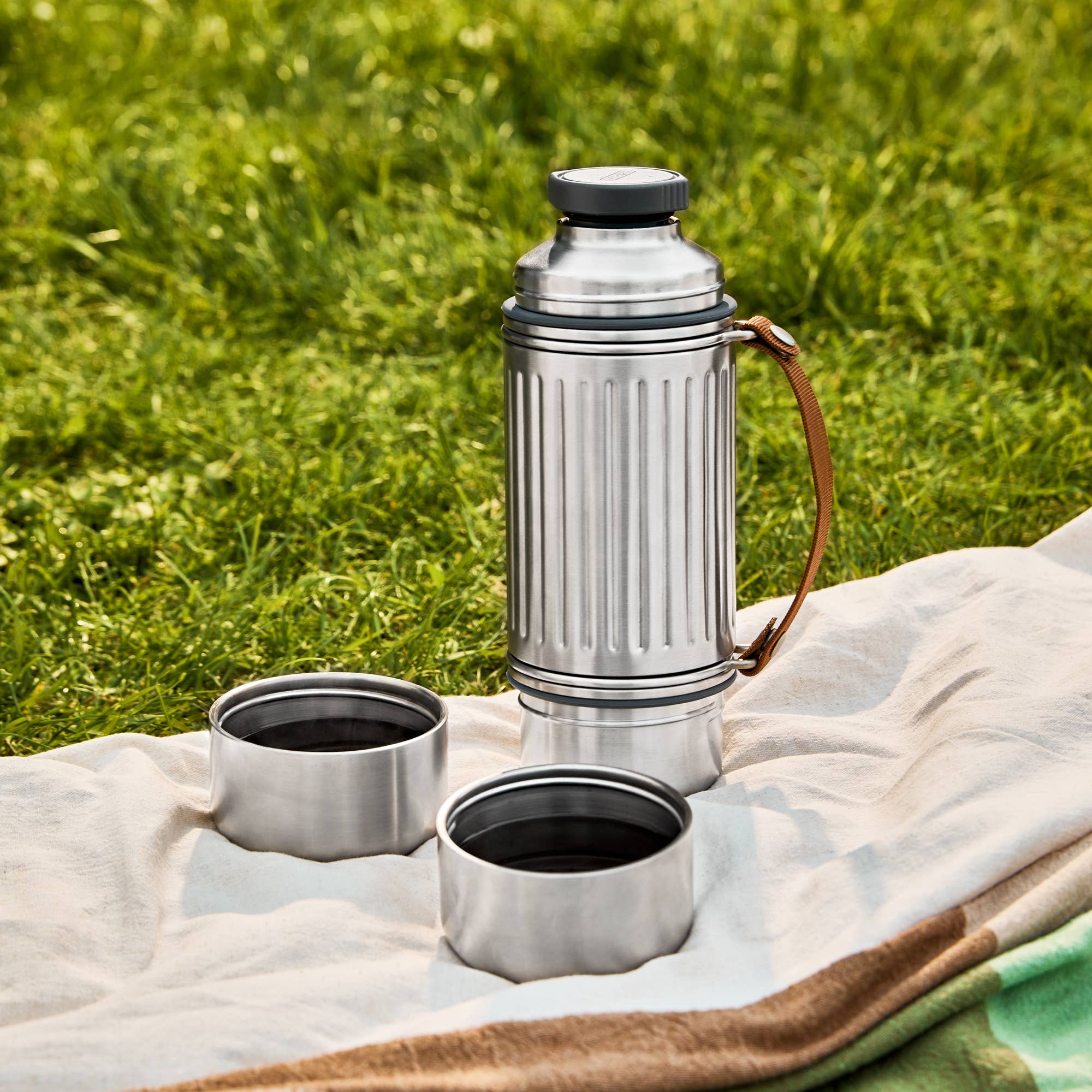 Insulated Flask - Explorer Flask Duo w/ 2x Cups