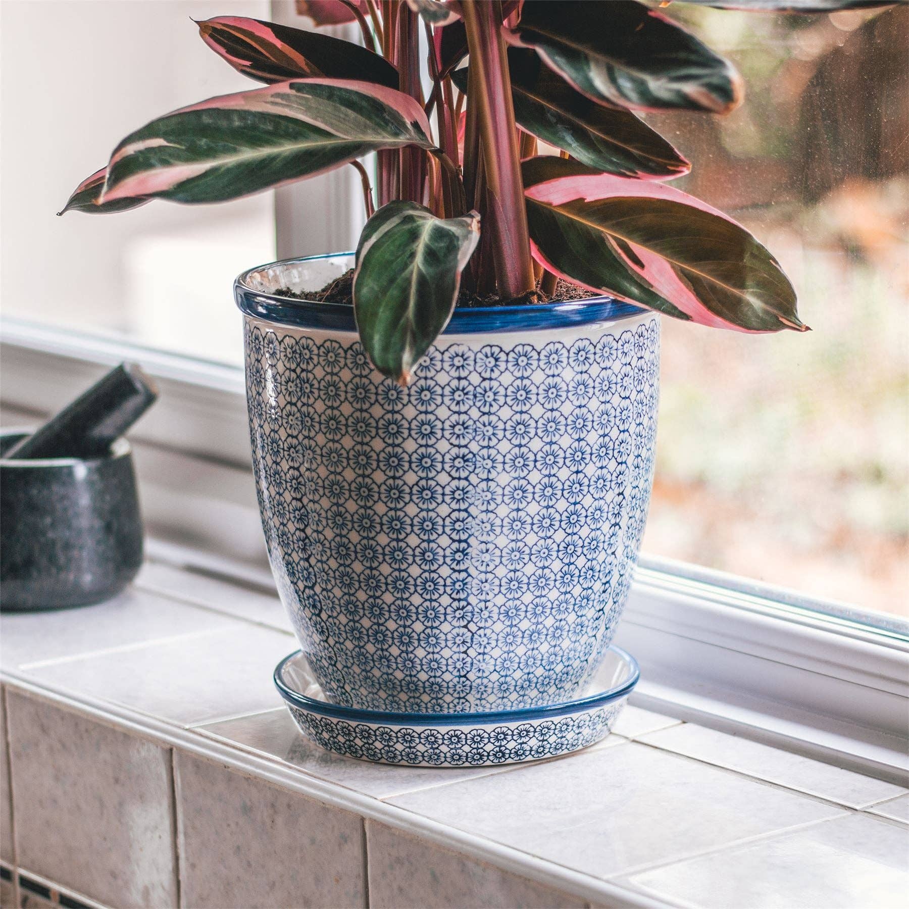 Nicola Spring Hand-Printed Flower Pot/Drip Tray Blue 203mm