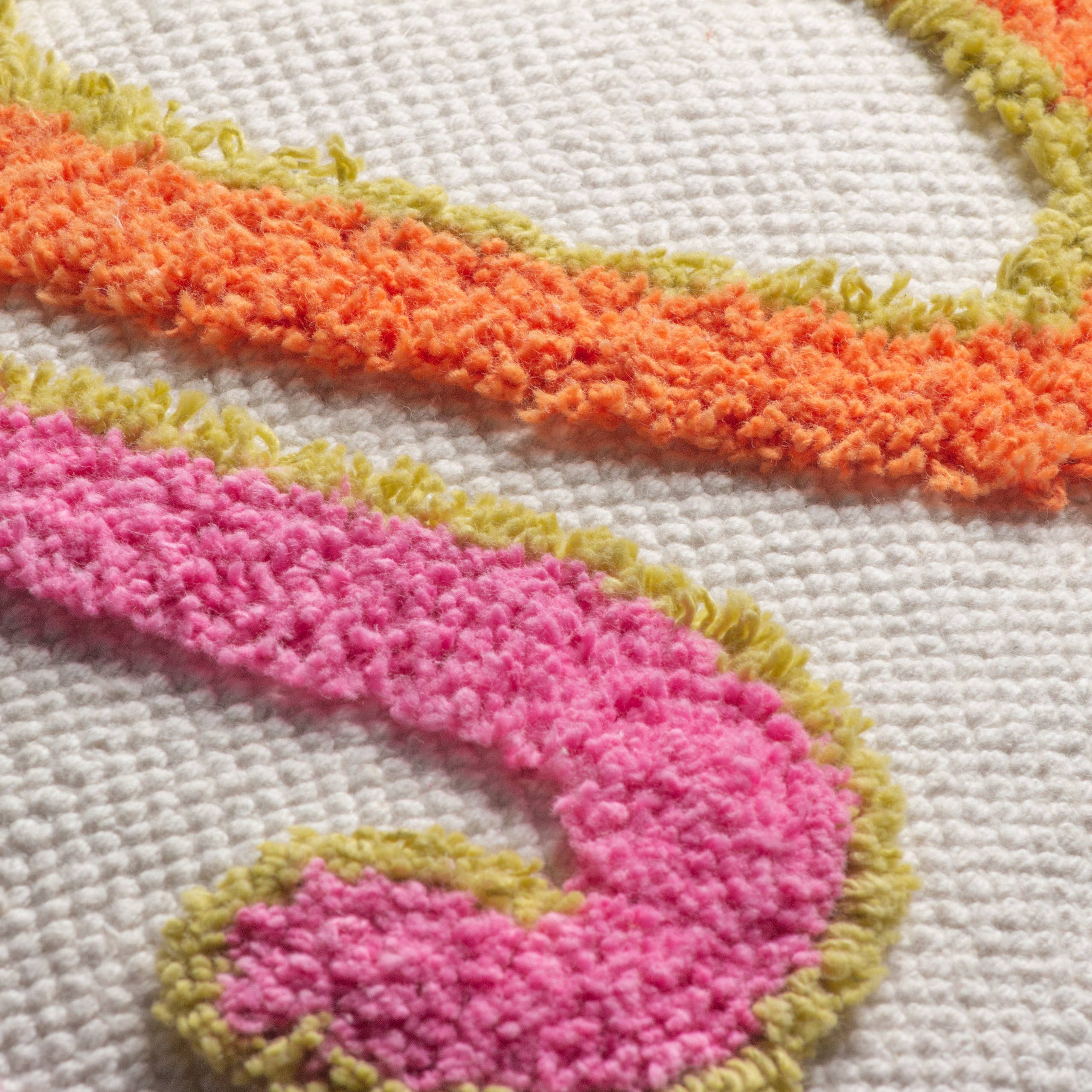 Joy Tufted Cushion Pink