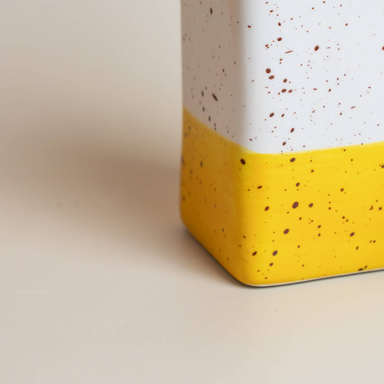 Handmade Ceramic Oil Dispenser 475ml/CANELAN