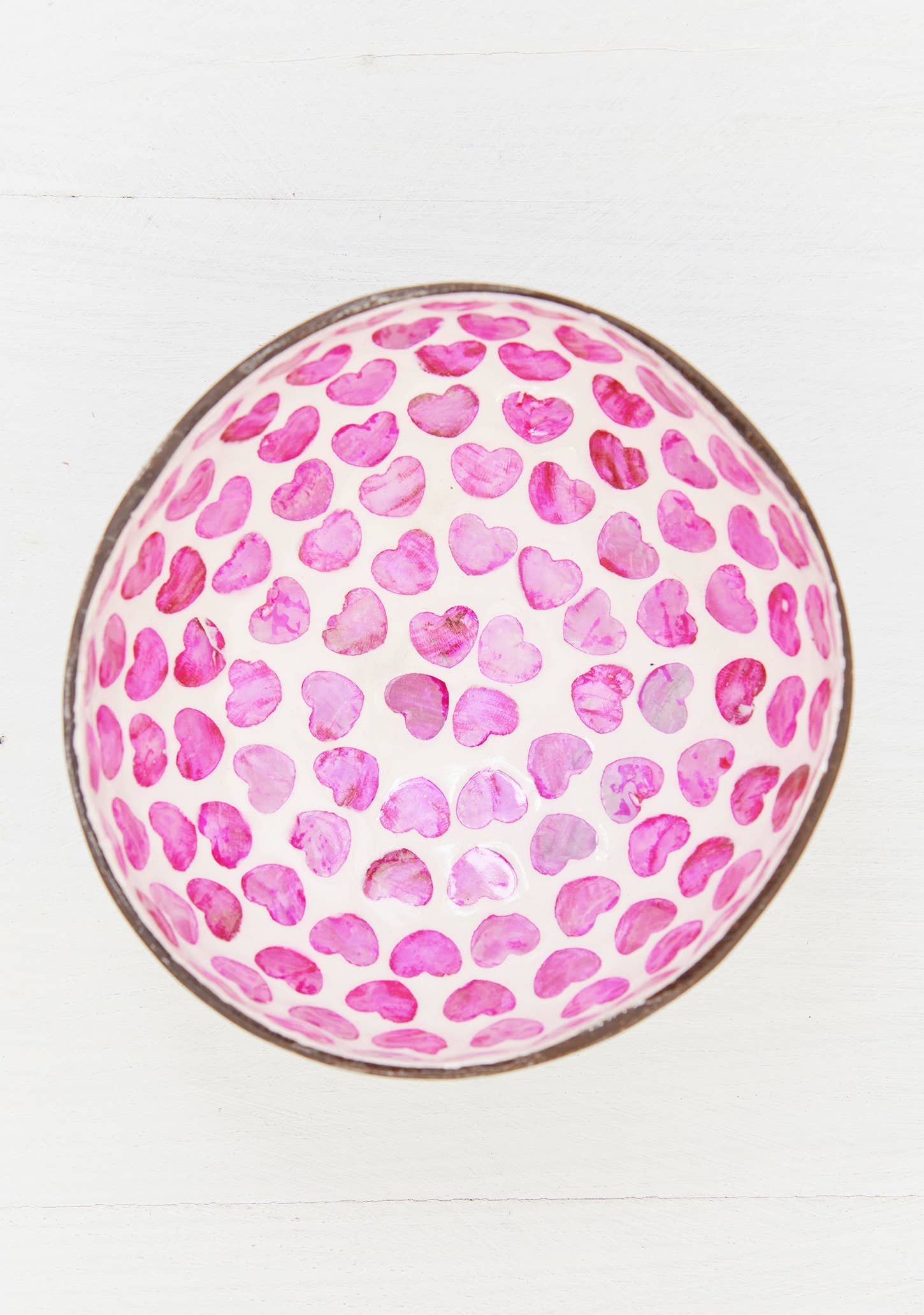 Coconut Bowl, Shell Hearts