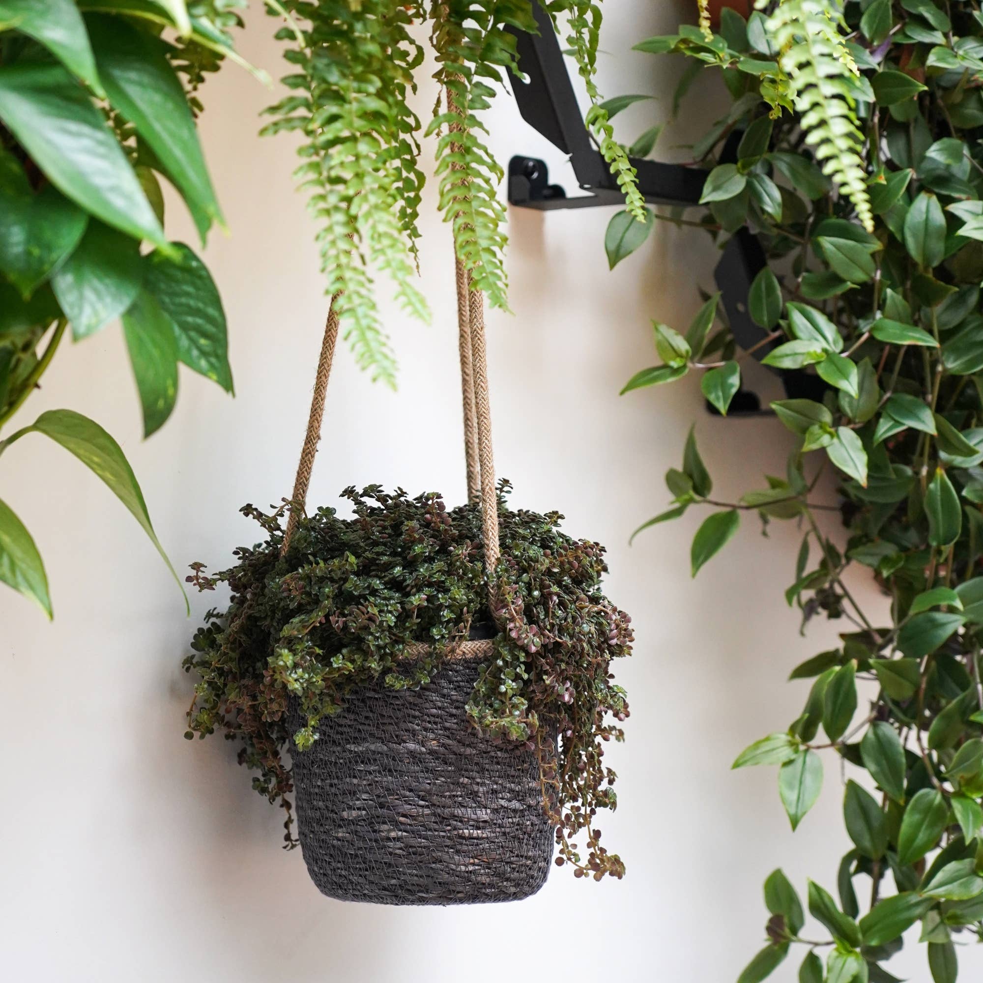 Odda Indoor Hanging Grey Woven Lined Planter