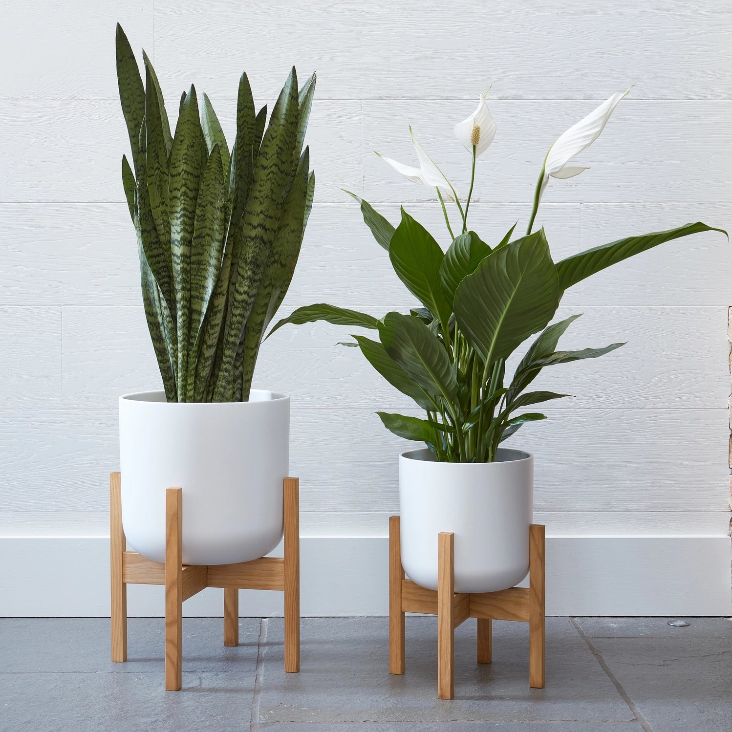 Lisbon Indoor Wooden Plant Stand D31cm