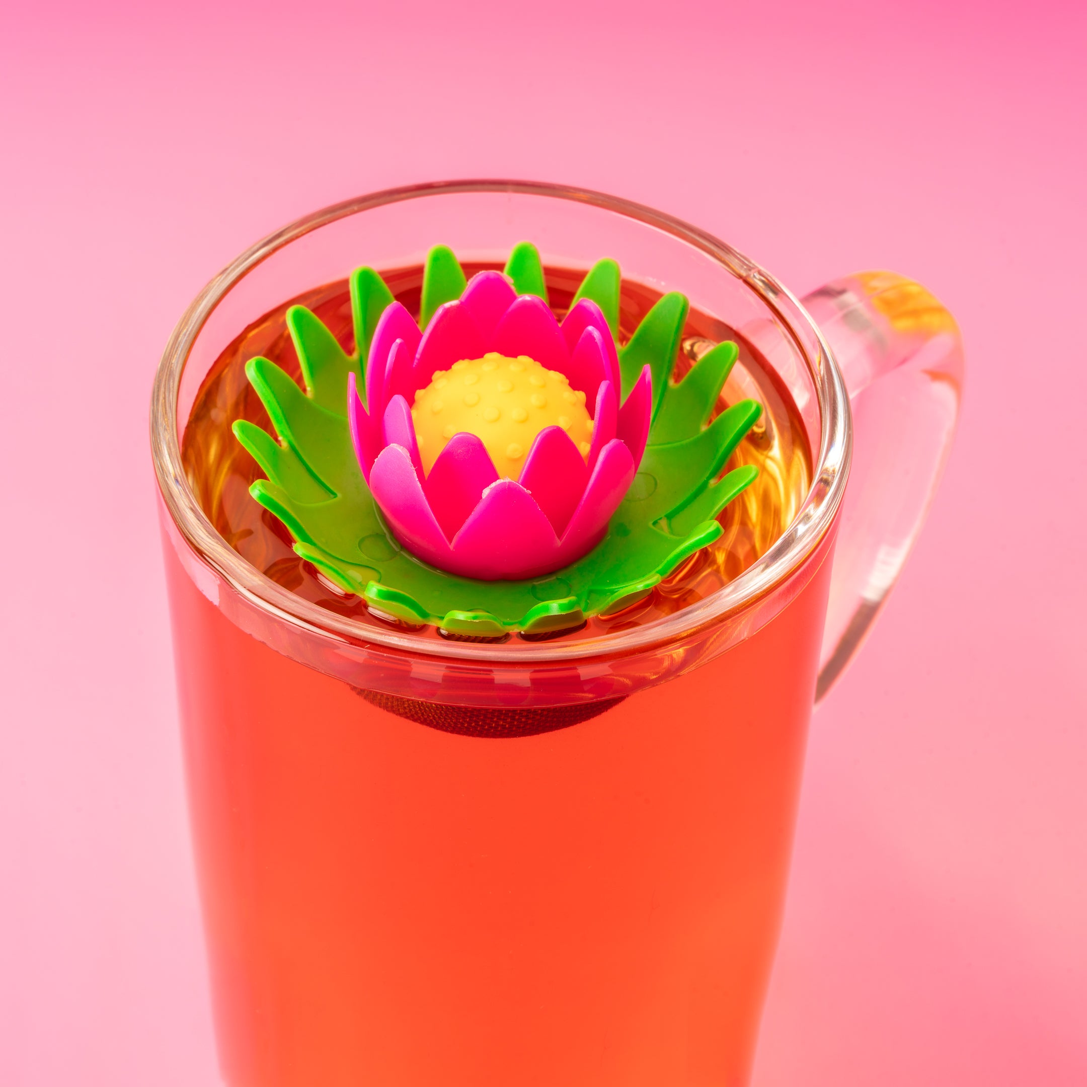 Lotus Tea Influencer