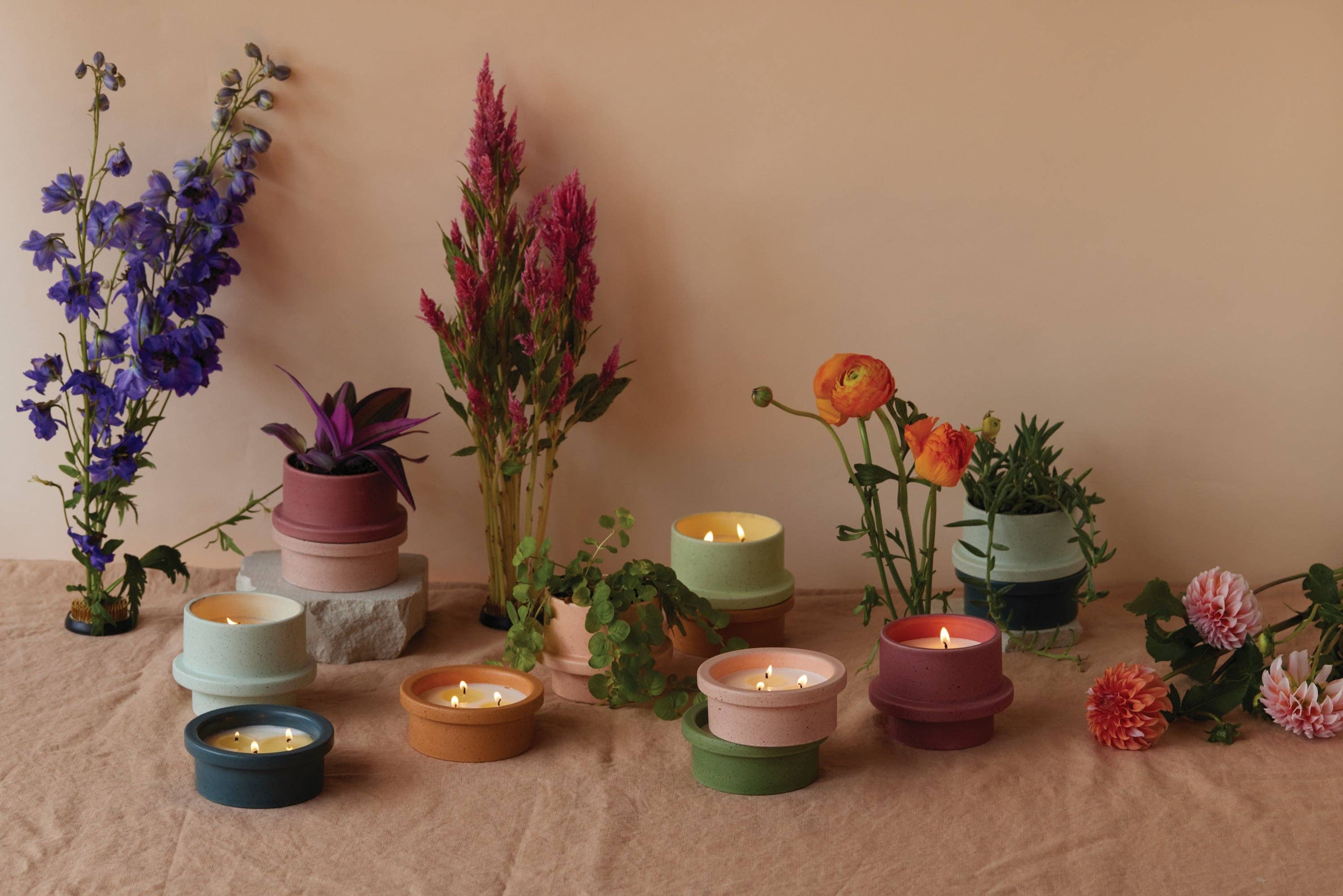 Paddywax Folia Ceramic Candle - Sage - Bamboo & Green Tea