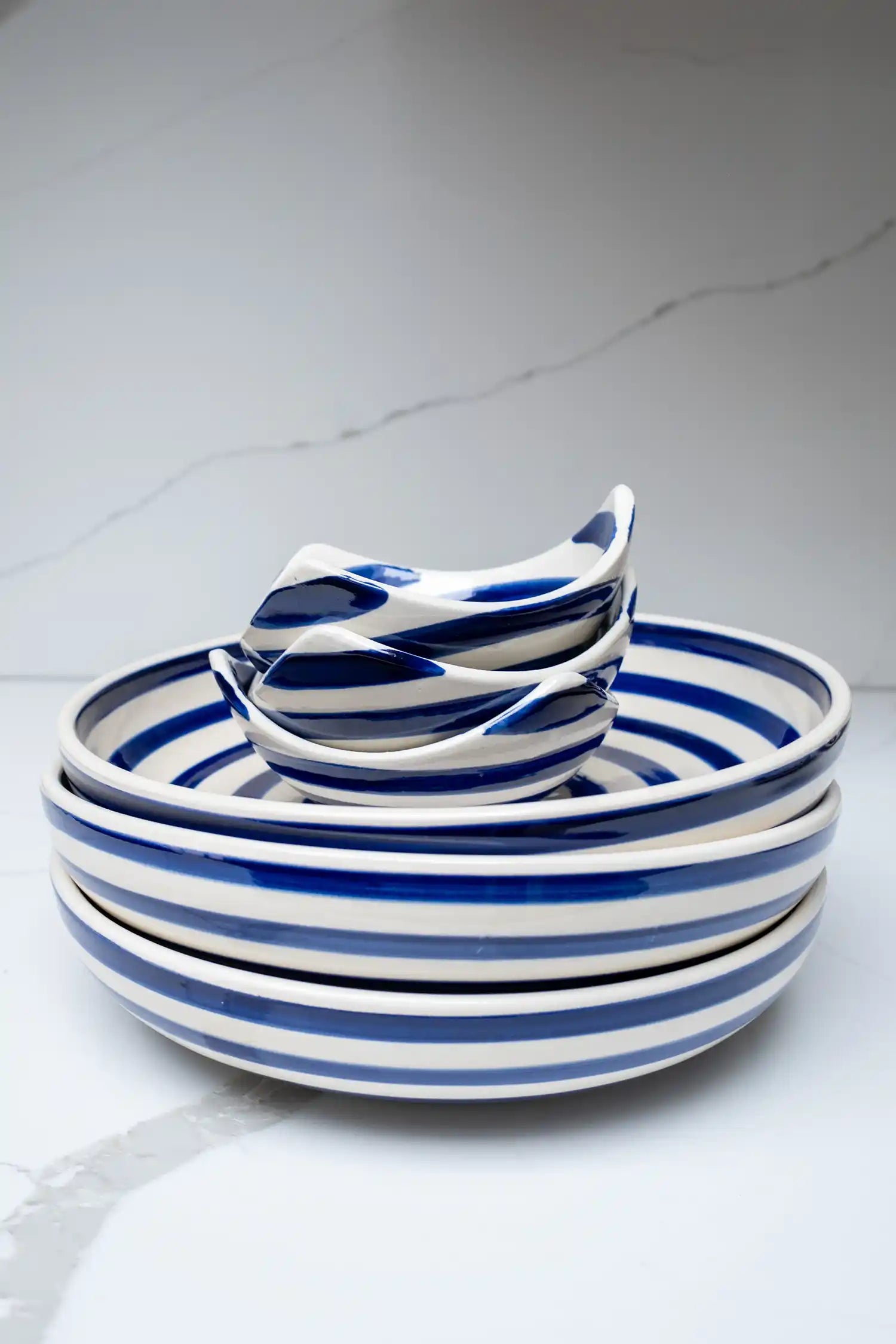 3 Corners Bowl Cobalt Swirl